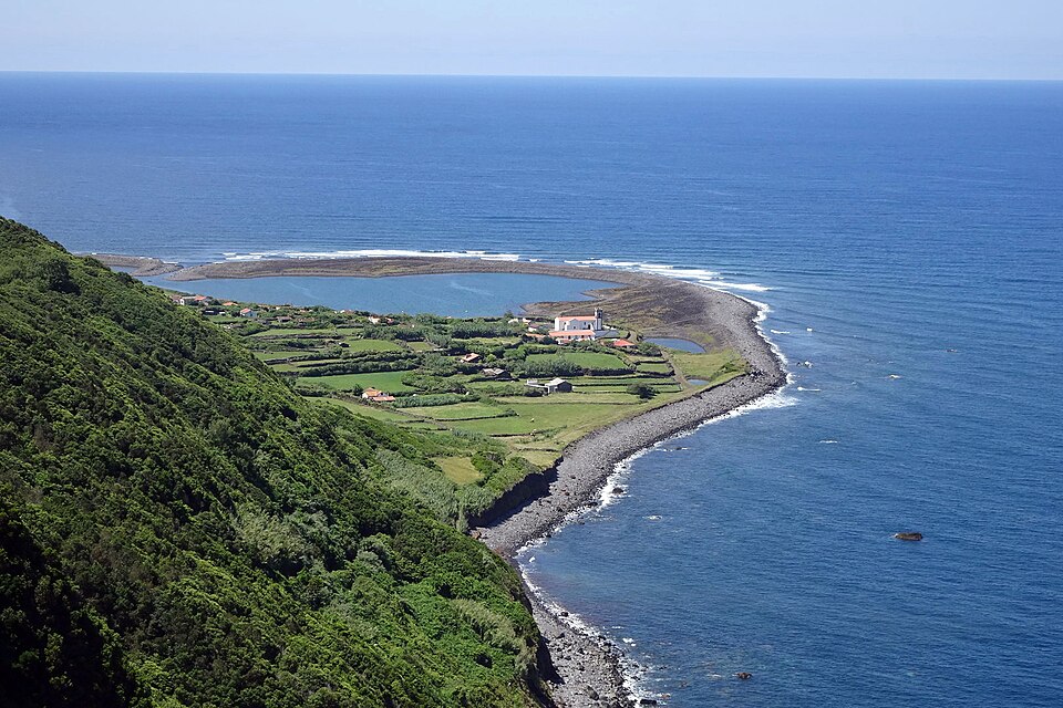 Fajã da Caldeira de Santo Cristo, isla de São Jorge, Azores