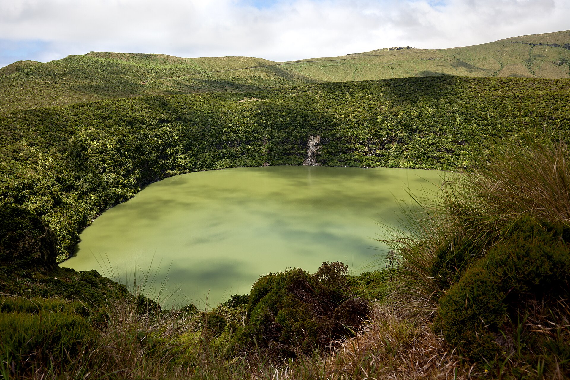 Lagoa Funda en la isla de Flores