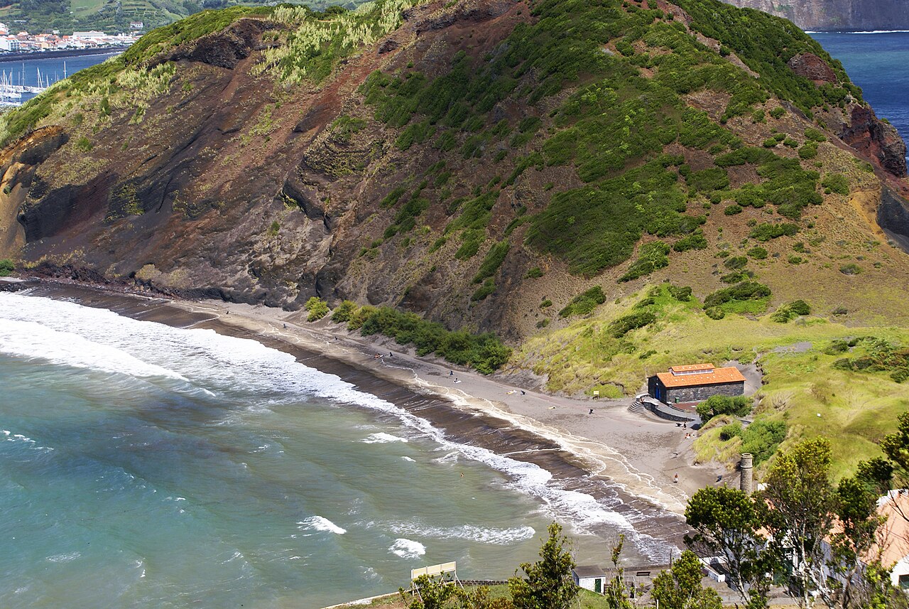Praia de Porto Pim in Faial, Azores GPS route