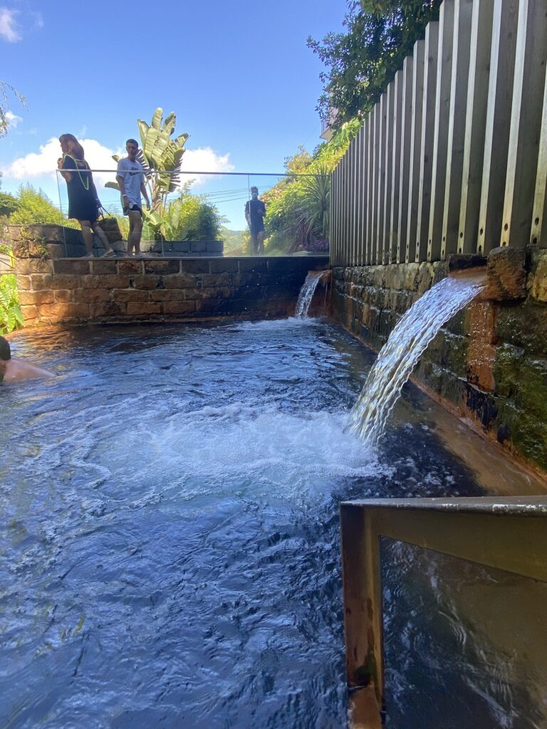 Piscina termal de Poça da Dona Beija en Furnas, São Miguel, Azores