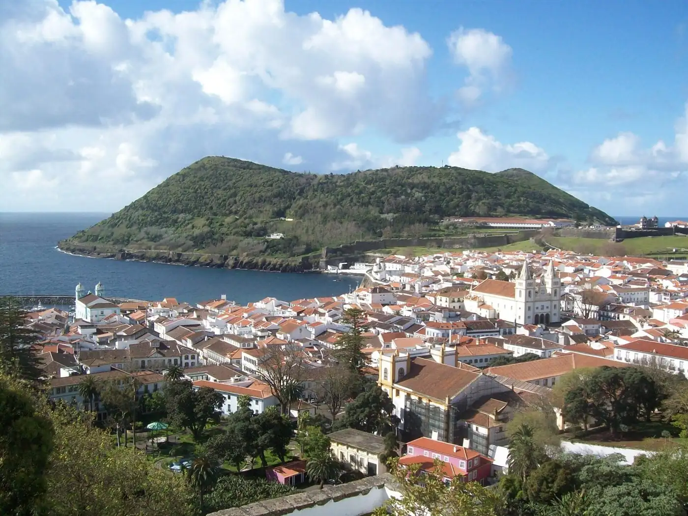 Angra do Heroísmo en la isla de Terceira, Azores