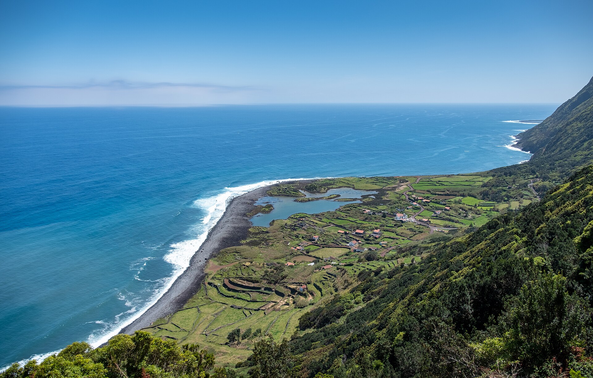 Fajã dos Cubres e a sua lagoa costeira, São Jorge, Açores